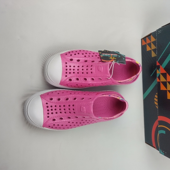 Skechers cali gear Gusman steps pink lightweight shoes size‎ 2 new with box - Picture 6 of 11